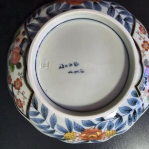 Prato Japonês em Porcelana Arita – Forno Genemon