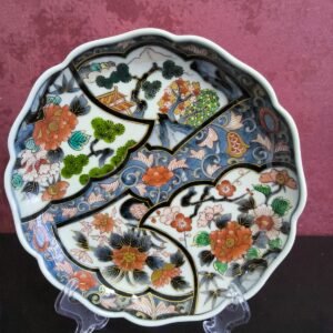 Prato Japonês em Porcelana Arita – Forno Genemon