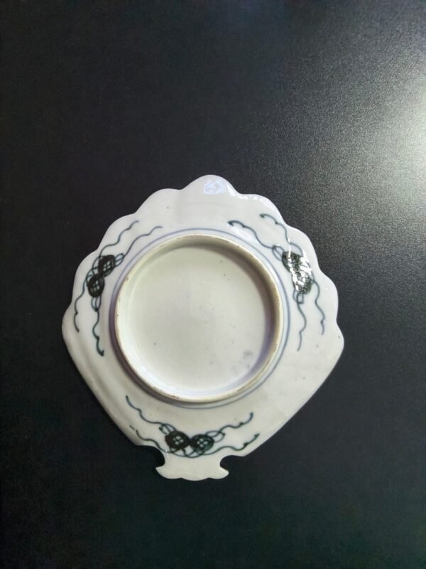 Prato Japonês em Porcelana Imari no Formato de Leque
