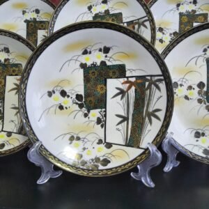 Conjunto de 6 Pratos Japoneses Kutani com Detalhes Dourados