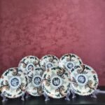 Conjunto de 7 Pratos Japoneses Imari com Borda Recortada