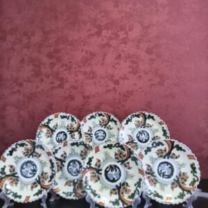 Conjunto de 7 Pratos Japoneses Imari com Borda Recortada
