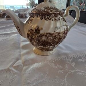 Aparelho de Jantar Inglês em Faiança Transferware Marrom