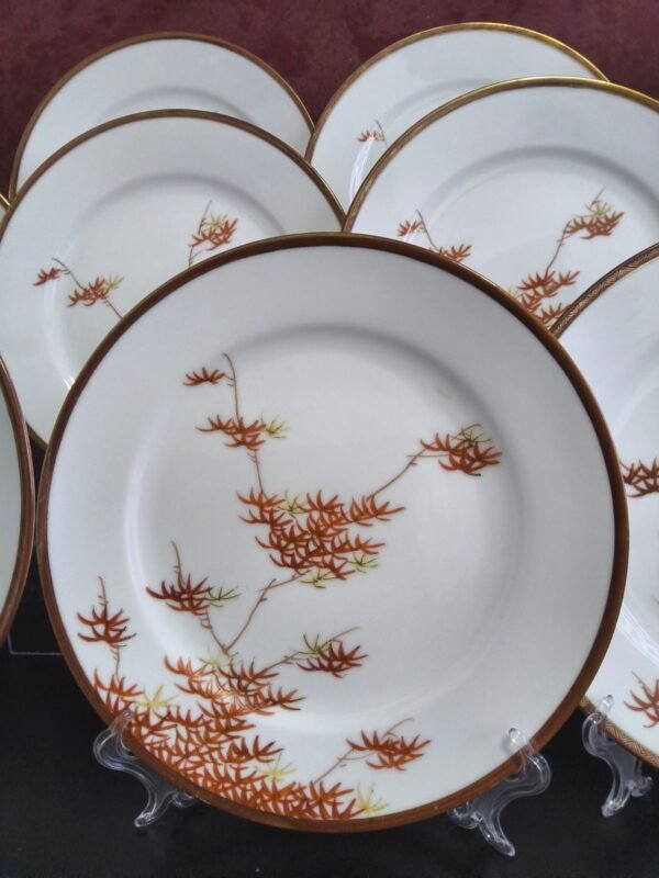 Conjunto de Pratos Japoneses em Porcelana Kutani
