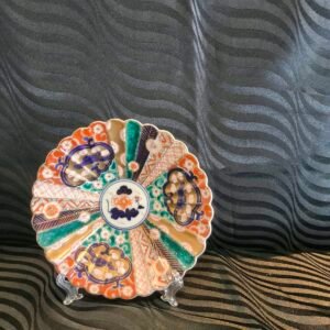Prato decorativo de porcelana japonesa no estilo Imari